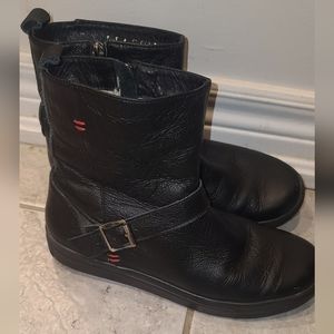 Ankle winter boots